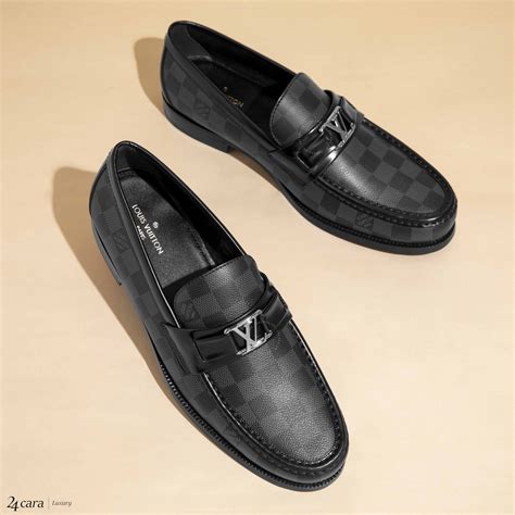 mens loafers louis vuitton|Louis Vuitton major loafer.